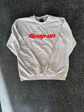 Snap-on Light Gray Crewneck Sweatshirt with Red Logo